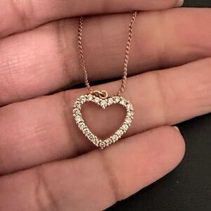 Round Brilliant 1.00 ctw VS2 Clarity, I Color Diamond 14kt Gold Heart Necklace